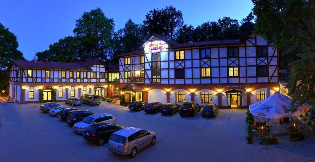 Hotel Camelot Szczawno-Zdroj Exterior foto